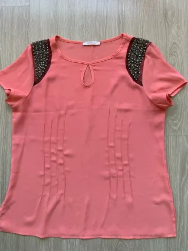 Blusa social ponto de luz.