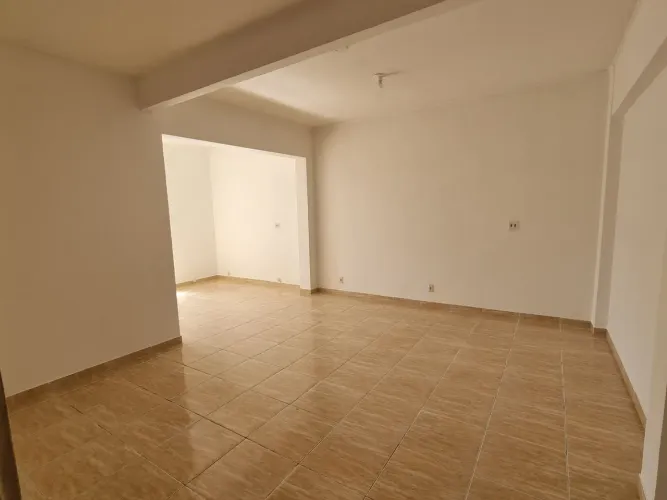 Ótima sala comercial em Realengo