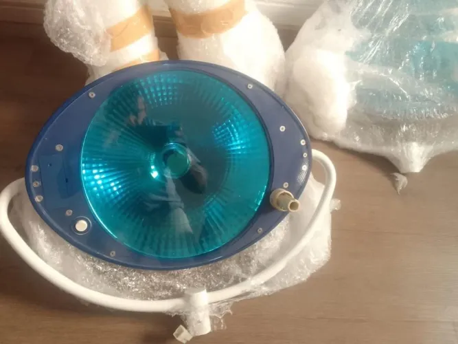 Foco cirúrgico Maquet Blue 80 teto 2 cúpulas opção de led
