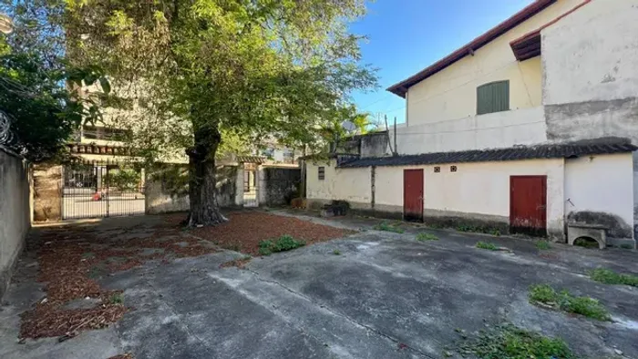 Terreno com 235m² à venda no Centro de Cabo Frio/RJ por R$1.400.000,00