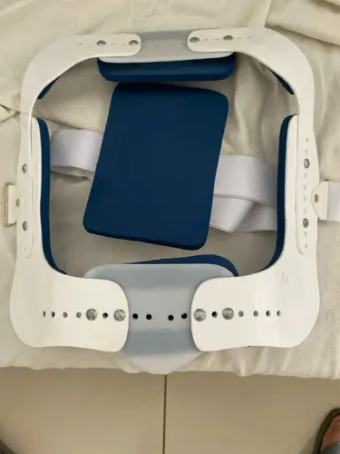 Colete cervical ortopédico JEWETT