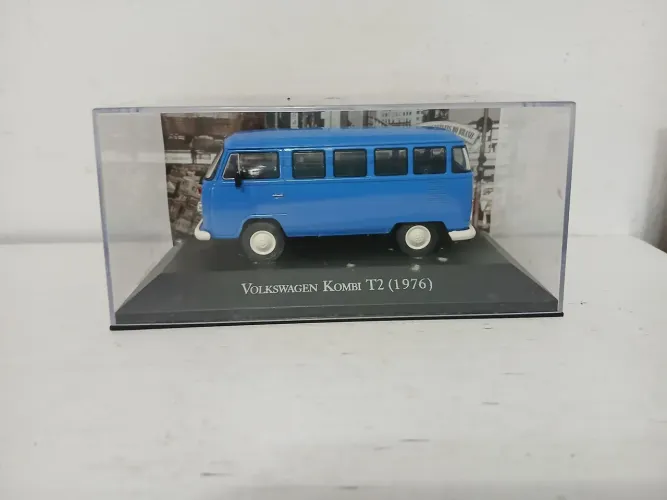 Kombi T2 1976 - Miniatura em escala 1 43