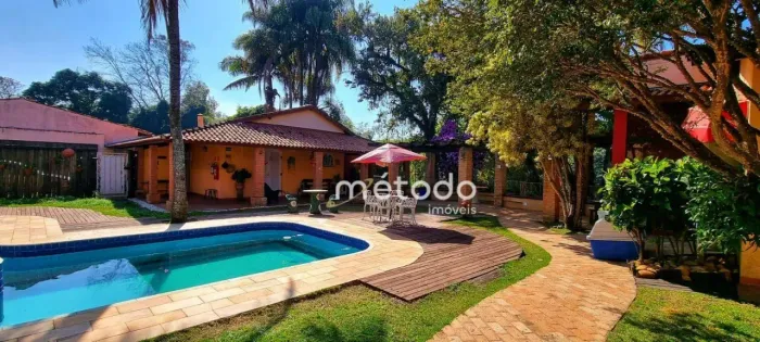 Chácara com 12 quartos à venda, 1267 m² por R$ 2.800.000 - Bairro Ajuda - Guararema/SP