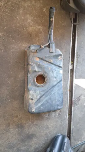 Tanque Combustivel Effa Towner 2011