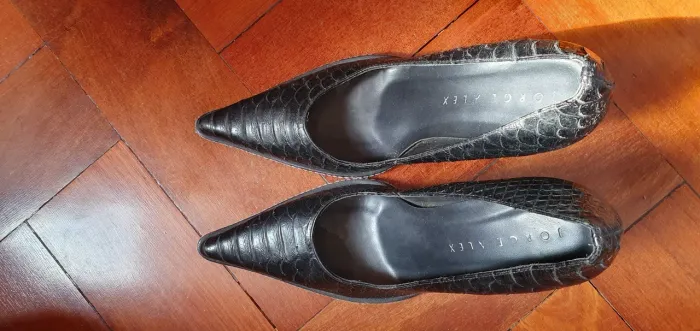 Scarpan preto bico fino Jorge Alex 35