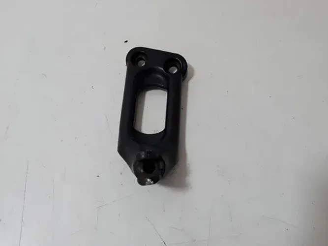 Suporte Pedaleira Traseira V Rod Night Rod 14/14 L/d 59012 Preto