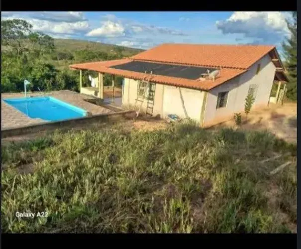  Sítio em Condomínio Encontro das Águas  em  Curvelo, Angueretá, próximo a BR 040