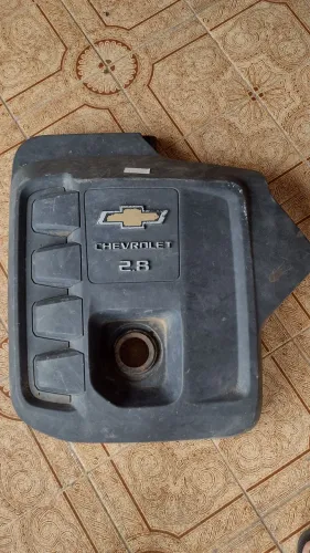 Acabamento motor S10