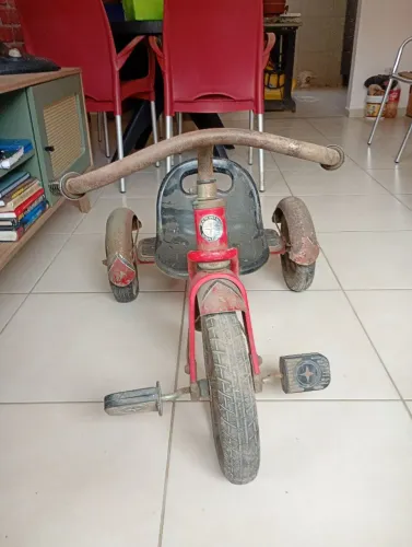 Triciclo infantil schwinn