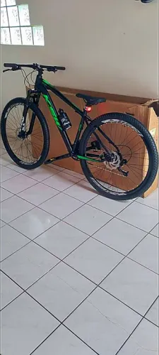 Bicicleta Aro 29 com 24 marchas NOVA so a vista 2.300.00