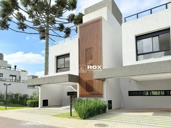 Casa nova em condomínio, 3 quartos - Santa Felicidade - Curitiba/PR