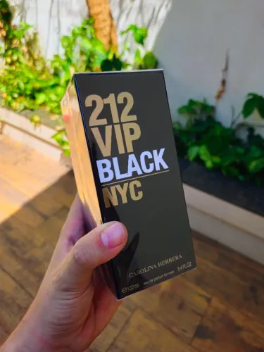 212 VIP Black 100ml NOVO, Eau de Parfum, Carolina Herrera - Perfume Original Lacrado