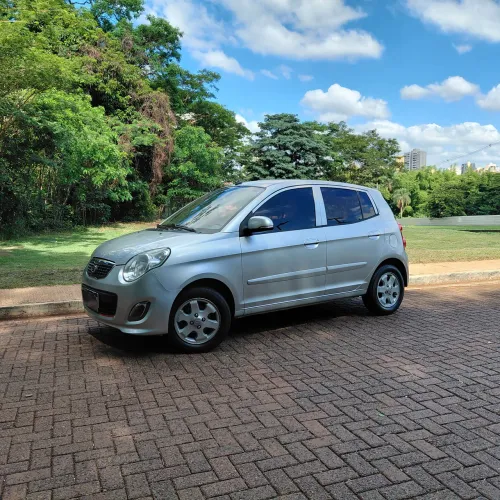 PICANTO E.X 1.0 COMPLETO ANO 2011