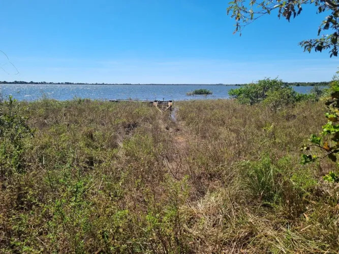 RANCHO A BEIRA LAGO TABOCA( FORMOSO ARAGUAIA)