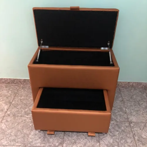 Baú/Puff com Gaveta em Couro Sintético - Elegância e Funcionalidade