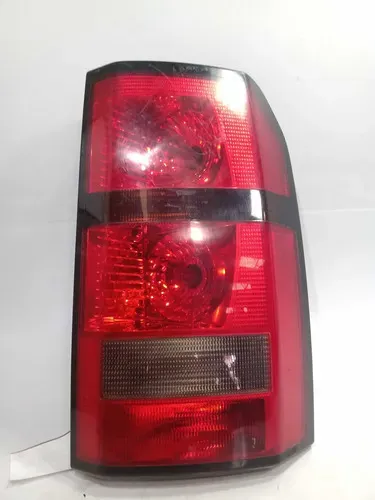 Lanterna Traseira Direita Land Rover Discovery 3 V8 Detalhe 1 1#