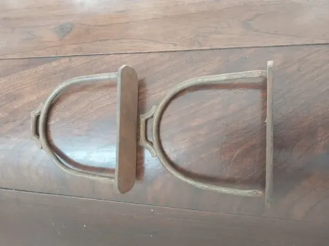 Par de Estribos Antigos Bronze/Ferro