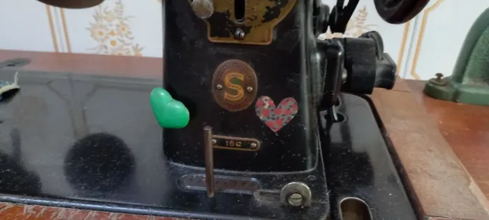 Maquina de Costura Singer 15C