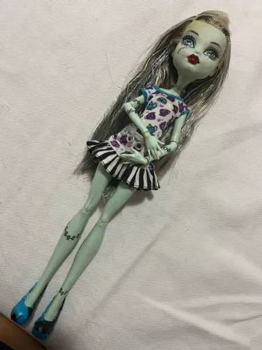 Boneca Monster High Frankie Stein
