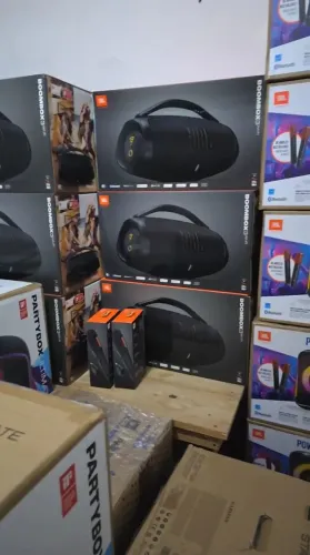 Boombox 3 WIFI (Edição Limitada) - 1 ano de garantia, lacrada, nota fiscal