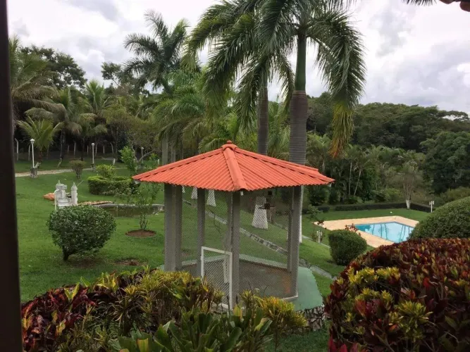 Casa em Condomínio à venda, 7 quartos, 5 suítes, 4 vagas, Ipê Amarelo - Esmeraldas/MG