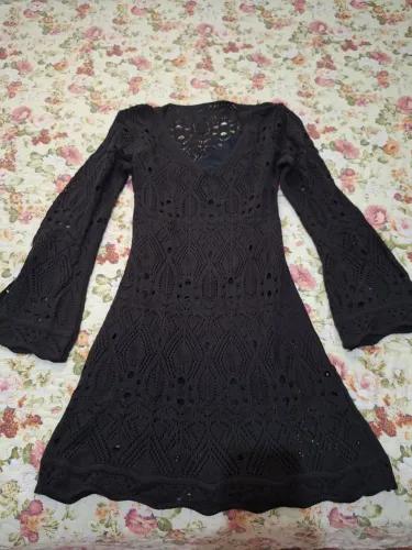 Vestido de linha preto tamanho P