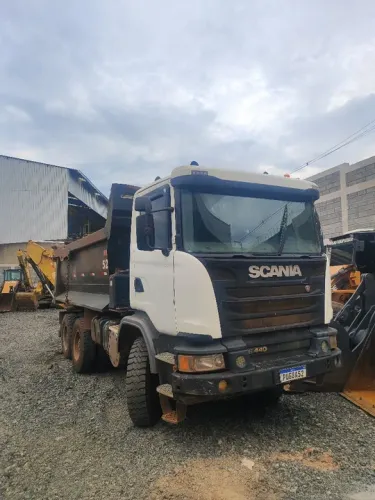 Caminhão Scania g440 Caçamba 6x4 traçado