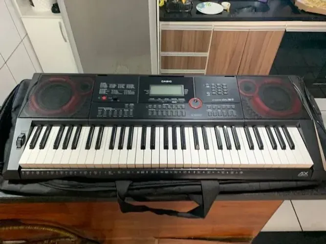Teclado musical Cássio CTX3000
