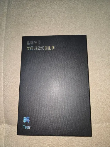 Álbum do BTS - Love Yourself: Tear (versão O)