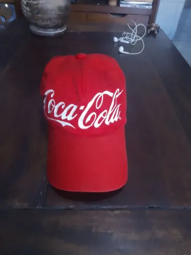 Boné Coca-Cola Vermelho excelente estaso