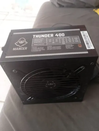 Vendo ou troco por monitor com HDMI