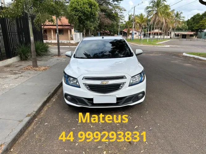 Chevrolet Onix Hatch LTZ 1.4 8V Flex Power Mec. 4P 2016