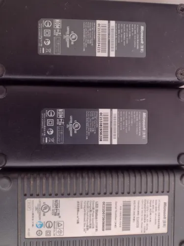 3 fontes para Xbox 360 para reparo não está ligando