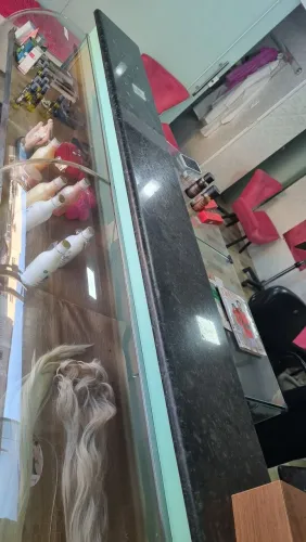 Balcão usada 2metro com vidros