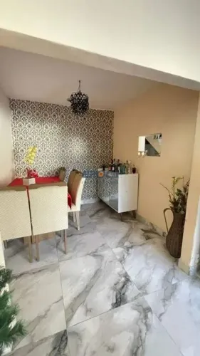 Excelente casa de 285m² em Oswaldo Cruz com 4 suítes, piscina e áre