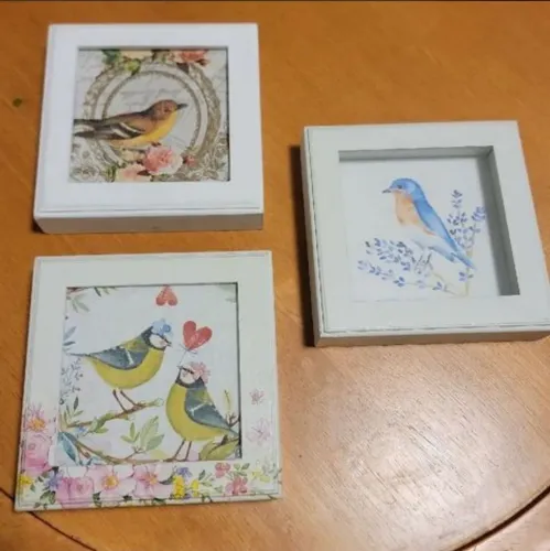 3 mini quadros decorativos de madeira