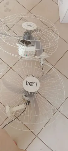 2 VENTILADORES DE PAREDE