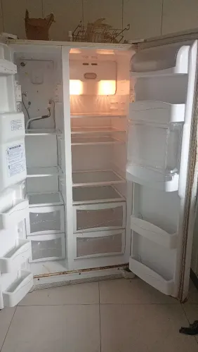 Geladeira side by side 