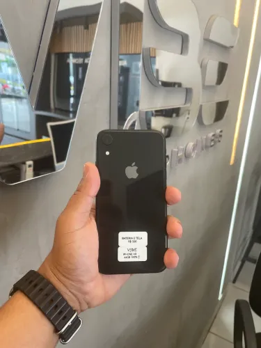 iPhone XR 64GB