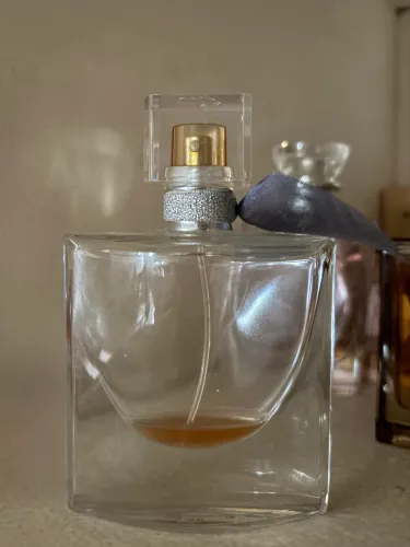 Frasco perfume lá vie est belle 50ml