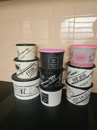 Porta mantimentos tupperware 9 peças 