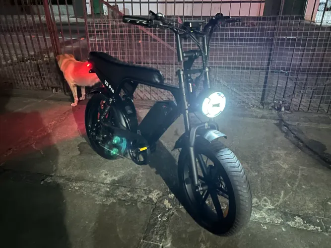 Bicicleta elétrica V8