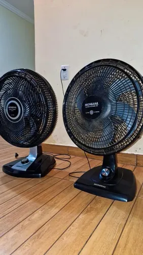 VENDO 2 VENTILADORES MONDIAL POWER 8 PÁS