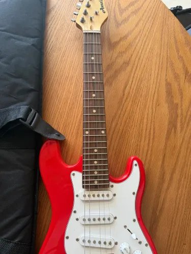Guitarra vermelha