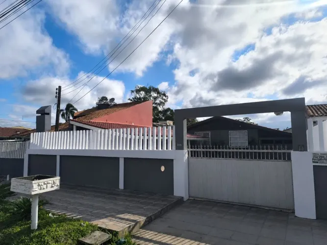 Casa na praia matinhos, balneário monções a 200 metros do mar