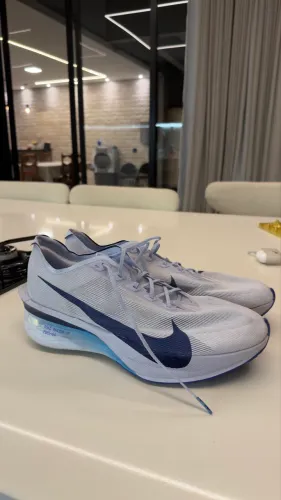 Nike Vaporfly 4