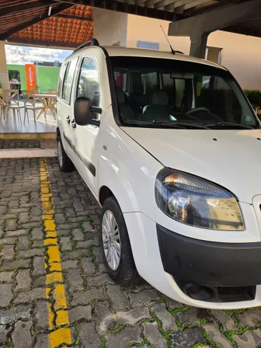 Alugo doblo 7 lugares