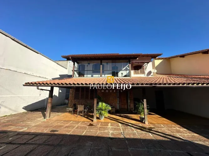 Casa com 5 dormitórios à venda, 330 m² por R$ 890.000,00 - Recanto de Itaipuaçu - Maricá/R