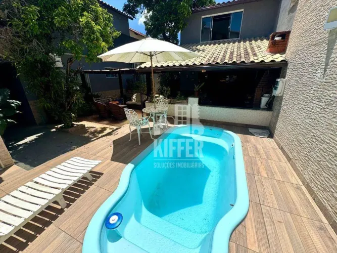 Casa com 3 quartos para alugar, 420 m² por R$ 6.757/mês - Itaipu - Niterói/RJ