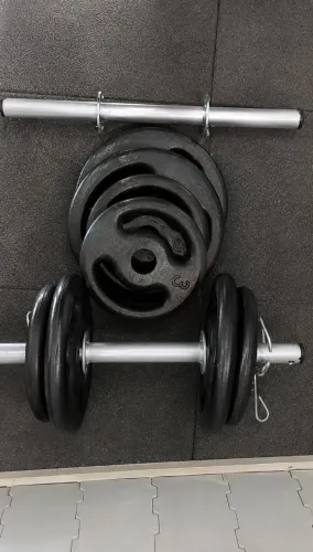 Kit musculação completo 2 barras ocas 40cm 4 anilhas 4kg e 1 barra oca 1,2m